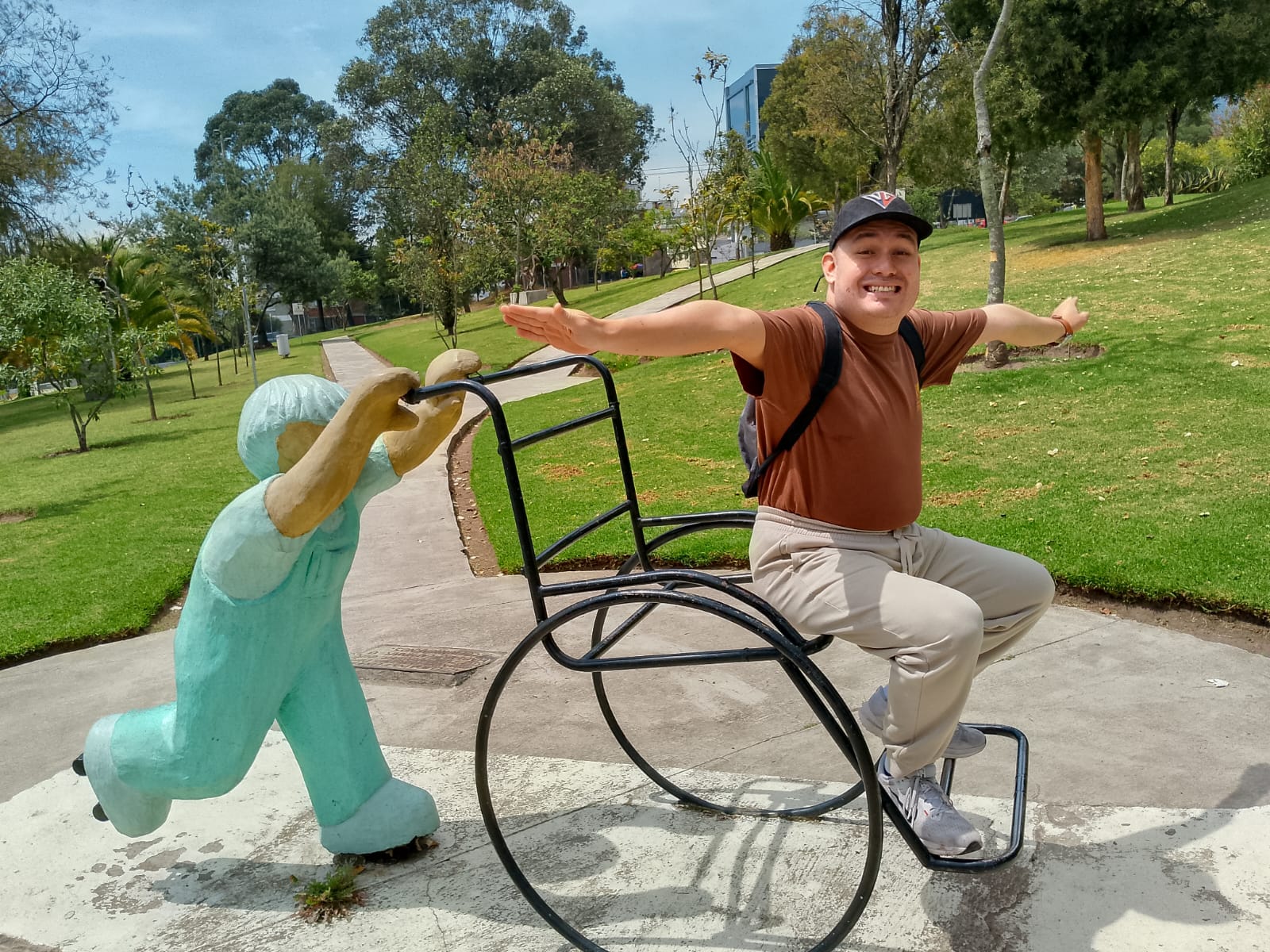 487454904_1063292055843734_4586272645493810178_n